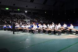 【未来の宝】峰台小学校音楽部23人と宮本中学校箏曲部14人で「祝典協奏曲」を演奏しました。全国大会で活躍する児童・生徒が日本の伝統楽器である箏の音色を奏でました