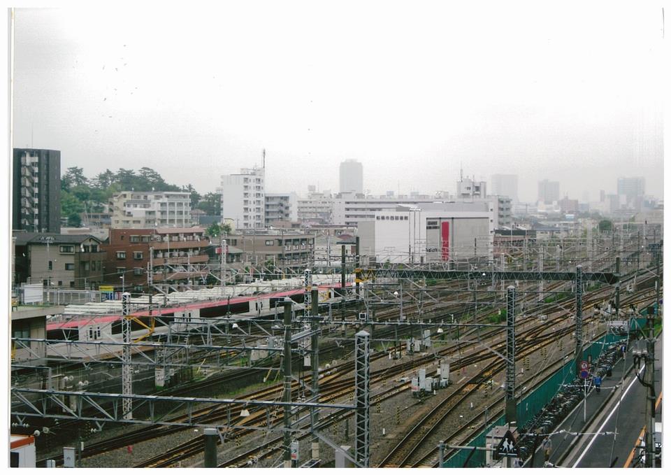 朝の西船橋駅