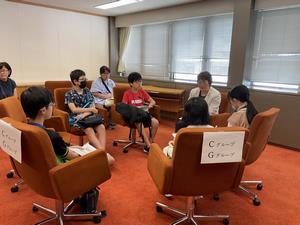 お話会（鈴木議員）