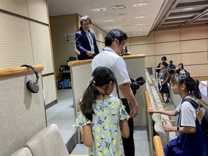傍聴席（桜井議員、大沢議員）