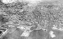 The mouth of the Ebi River and Funabashi Fishing Port in the early Showa era