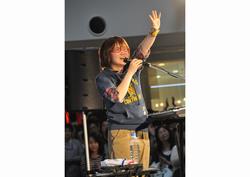 船橋出身の歌手・奥華子さんによるチャリティーコンサート