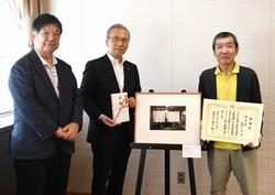【8月】船橋市ゆかりの写真家北井 一夫さんから生涯撮りためた作品400点を寄贈いただきました。