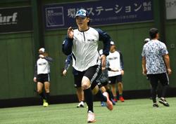 【10月】東京ヤクルトスワローズ 長岡秀樹選手