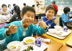 【11月】学校給食に「コノシロ」メニューが登場しました。