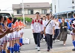【オーデンセ市・西安市周年事業】西安市教育友好使節団の小・中学生、高校生各１０人をはじめ、計３９人が、船橋市を訪問しました。