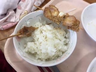 焼き鳥丼にしている子も