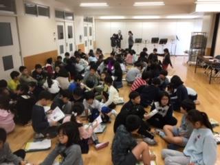 グループで対応会議