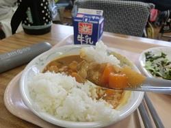 ぱくぱく食べてました!