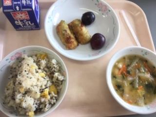 月見給食!!