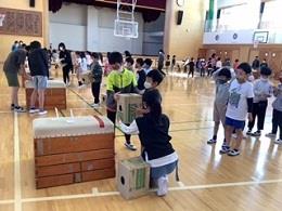 空気鉄砲で遊ぼう!