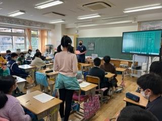 １年間の反省を発表