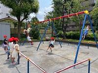 なかよくブランコ!
