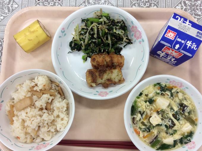 給食