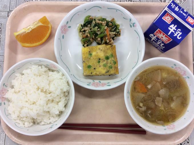 給食