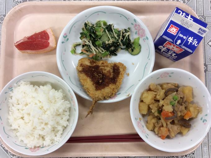 給食