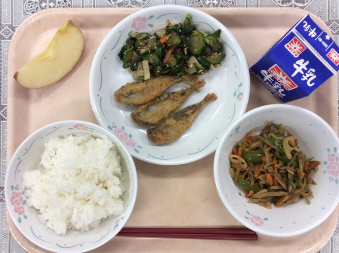 給食
