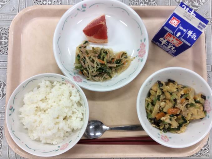 給食