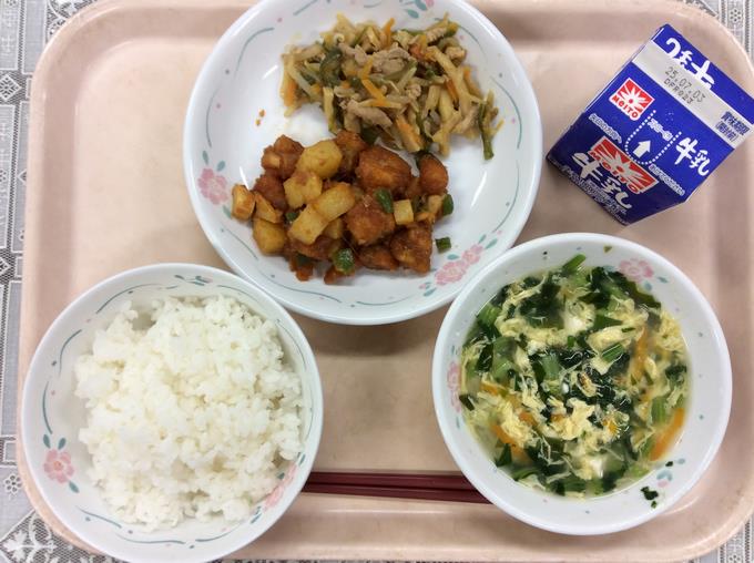 給食