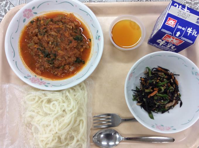 給食