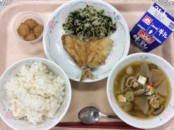 給食