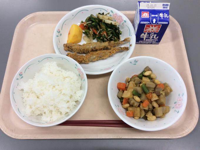 給食