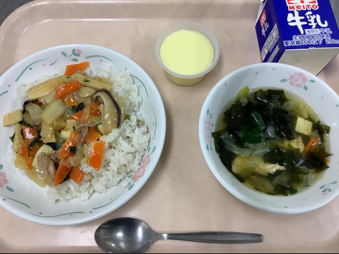給食
