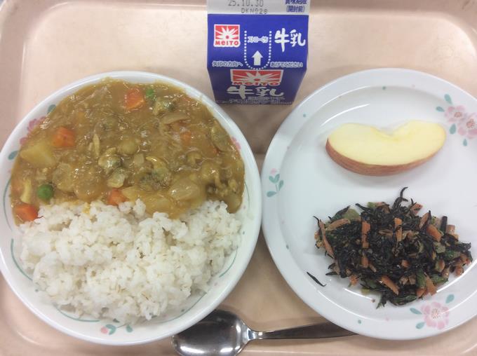給食