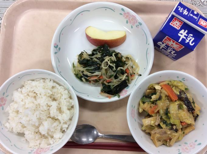 給食