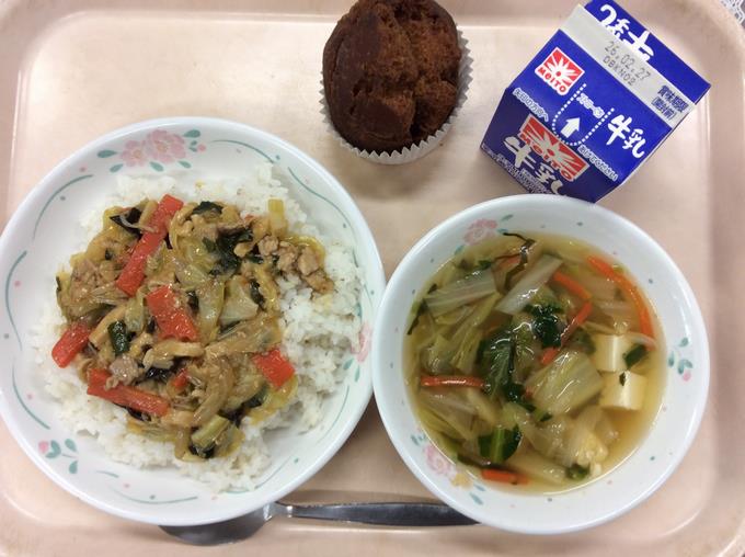給食