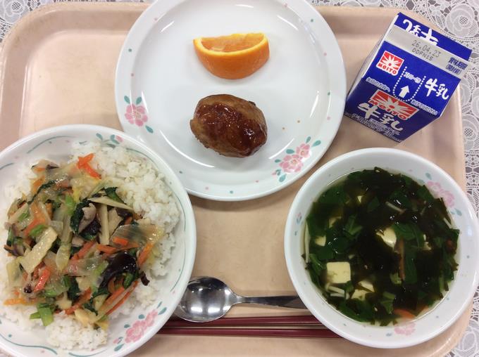 給食