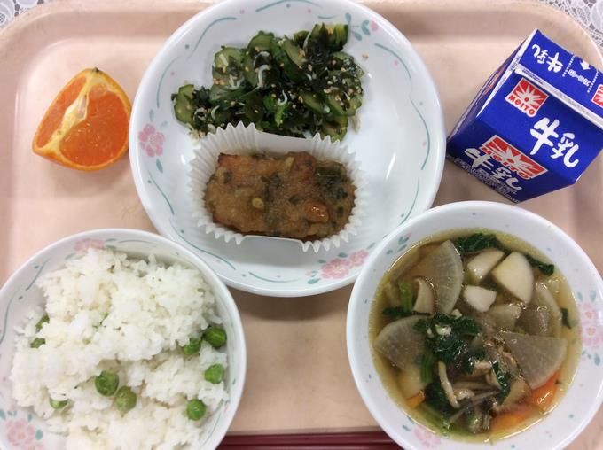 給食