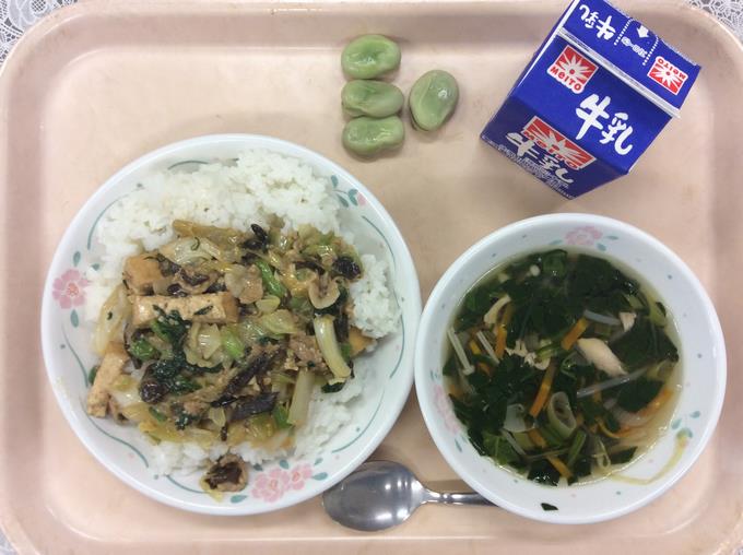 給食