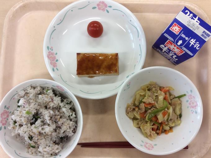 給食