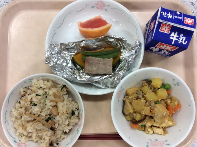 給食