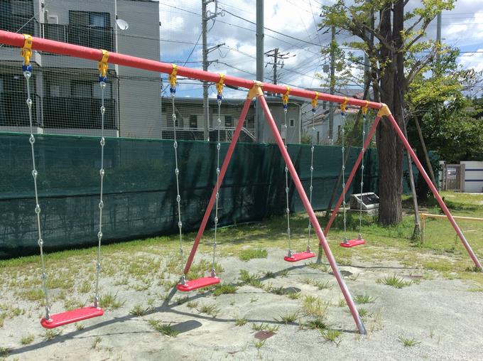 ブランコ