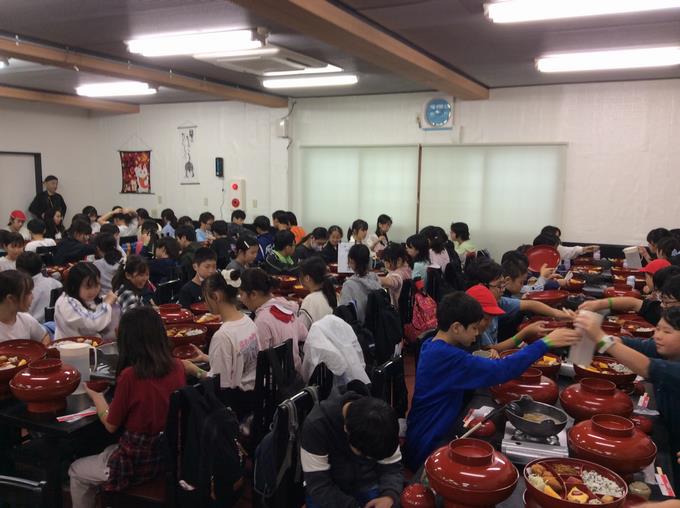 昼食