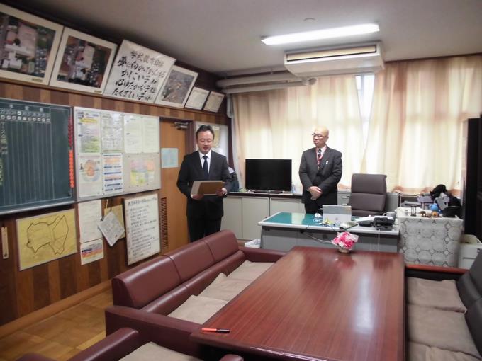 全校朝会