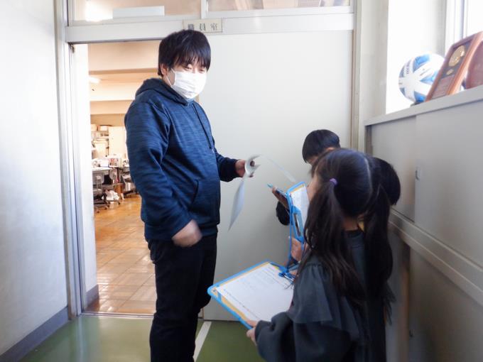 おはなしをきいてみよう！