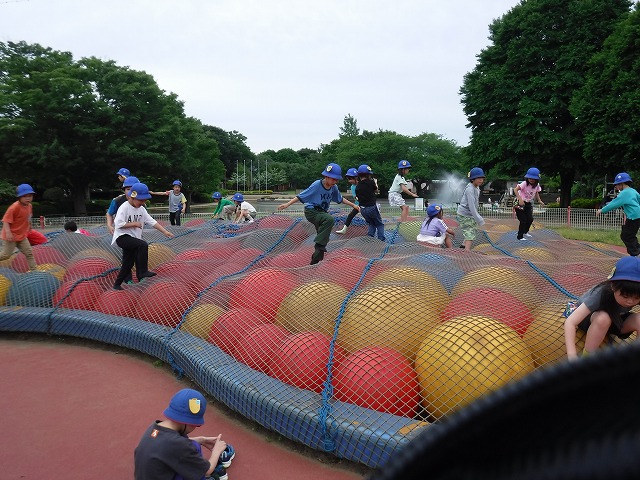 ボールプール