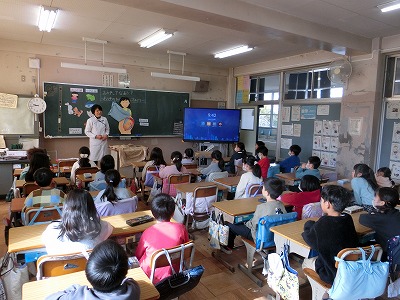 ２年生おへその授業です