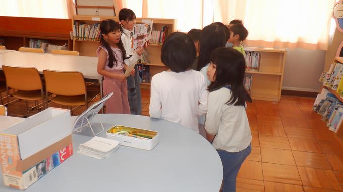 学校案内の様子 ②