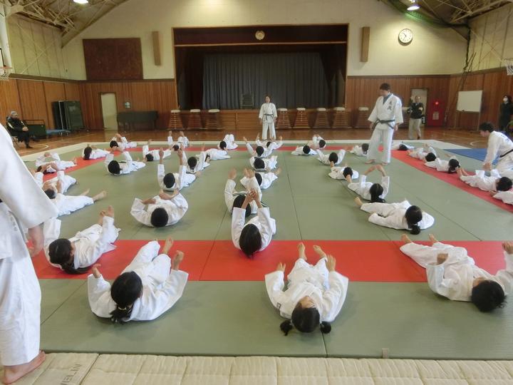 受け身の練習