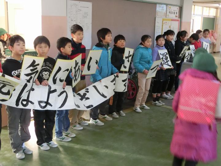 ５年生昇降口中