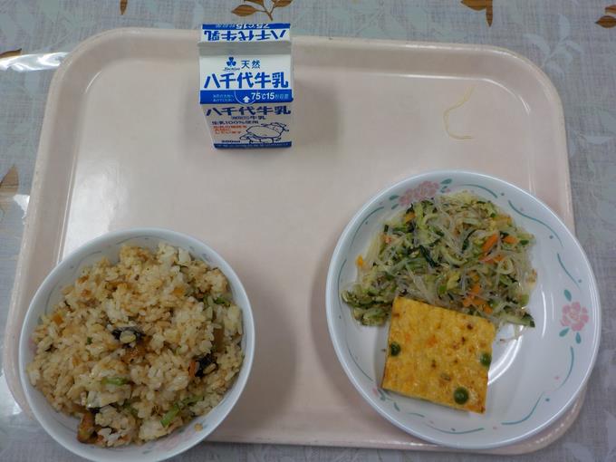 給食