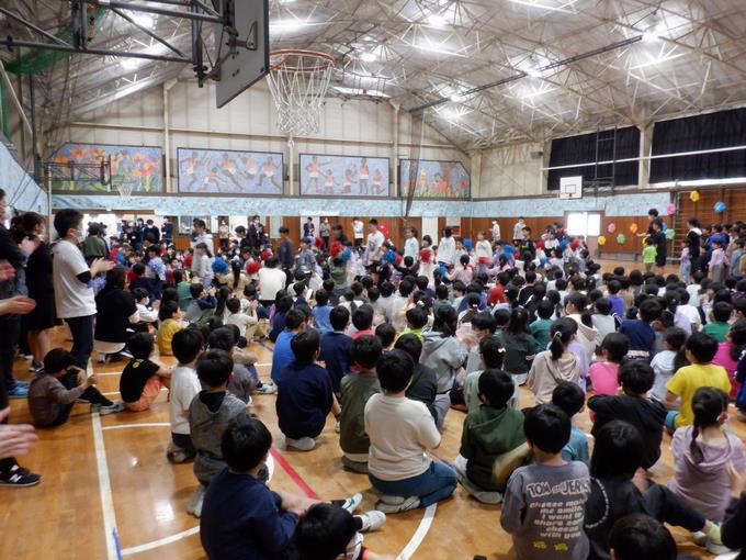 1年生と6年生が一緒に