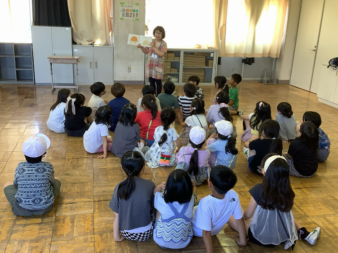 様々な本を読んで下さいました