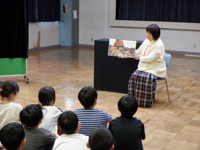 読み聞かせ