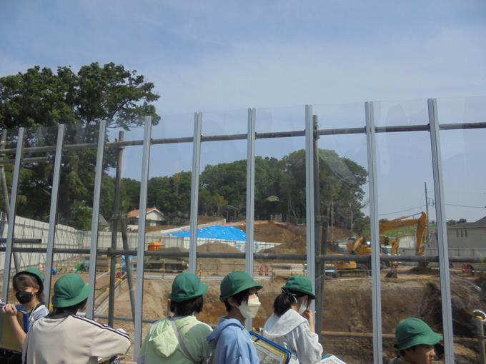 橋梁工事現場を見学
