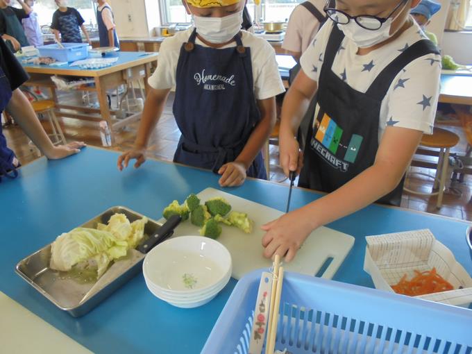 ５年ゆで野菜のサラダづくり